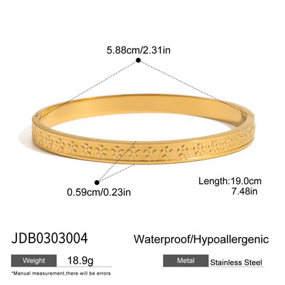 Bracelet en acier titane inoxydable en forme de cœur et non décolorant